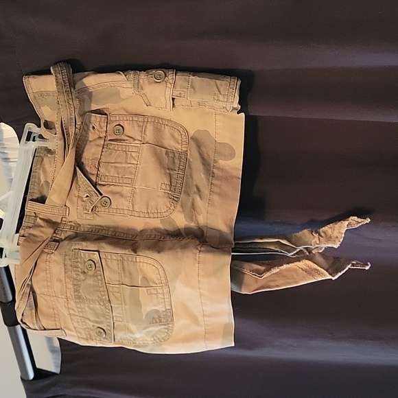 Camo Mini Skirt - Picture 2 of 5